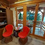 Obiteljski Borovi キャンプ場