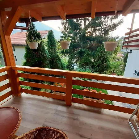 Obiteljski Borovi Visoko