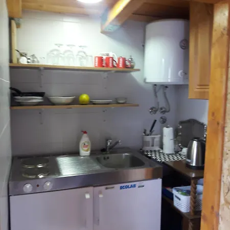 Obiteljski Borovi Campingplatz Visoko