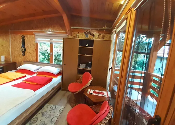 Obiteljski Borovi Kemp Visoko