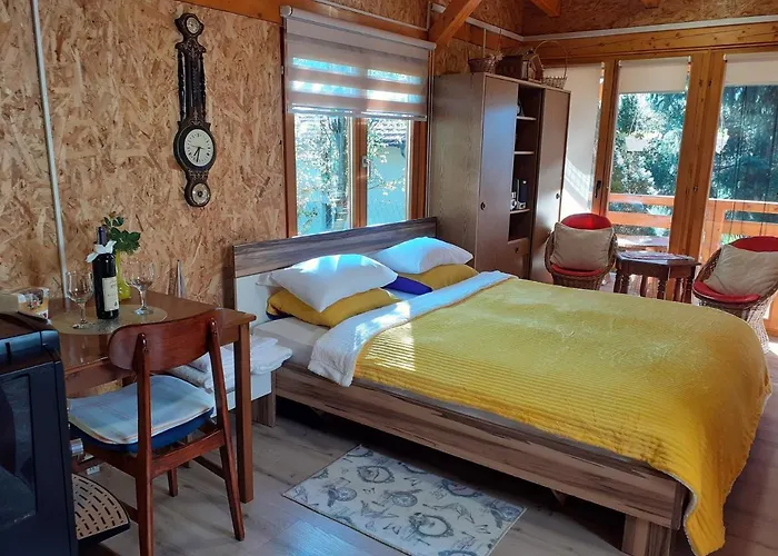 Kemp Obiteljski Borovi