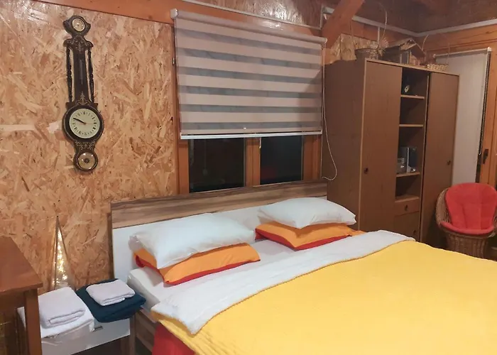 Obiteljski Borovi Kemp *